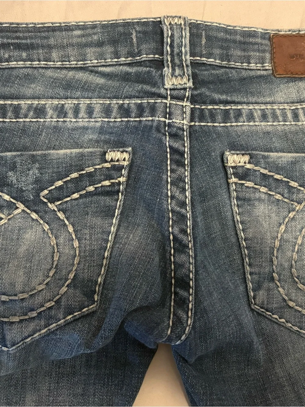 Big Star Flare Jeans Women’s 24R Medium Wash Distressed Stretch